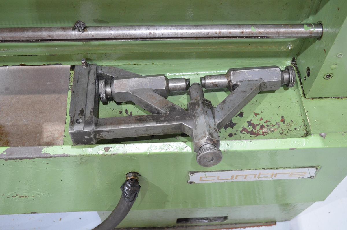 Usado Torno cumbre 60 1500mm e.p