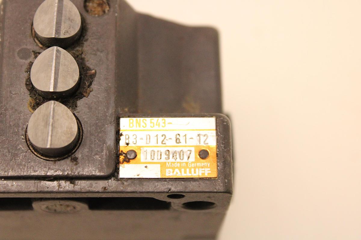 Usado Final de Carrera BALLUFF BNS 543 B3-D12-61-12