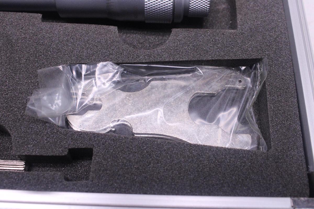 Usado Juego Micrómetro interior 3 puntos SARA 20-25mm