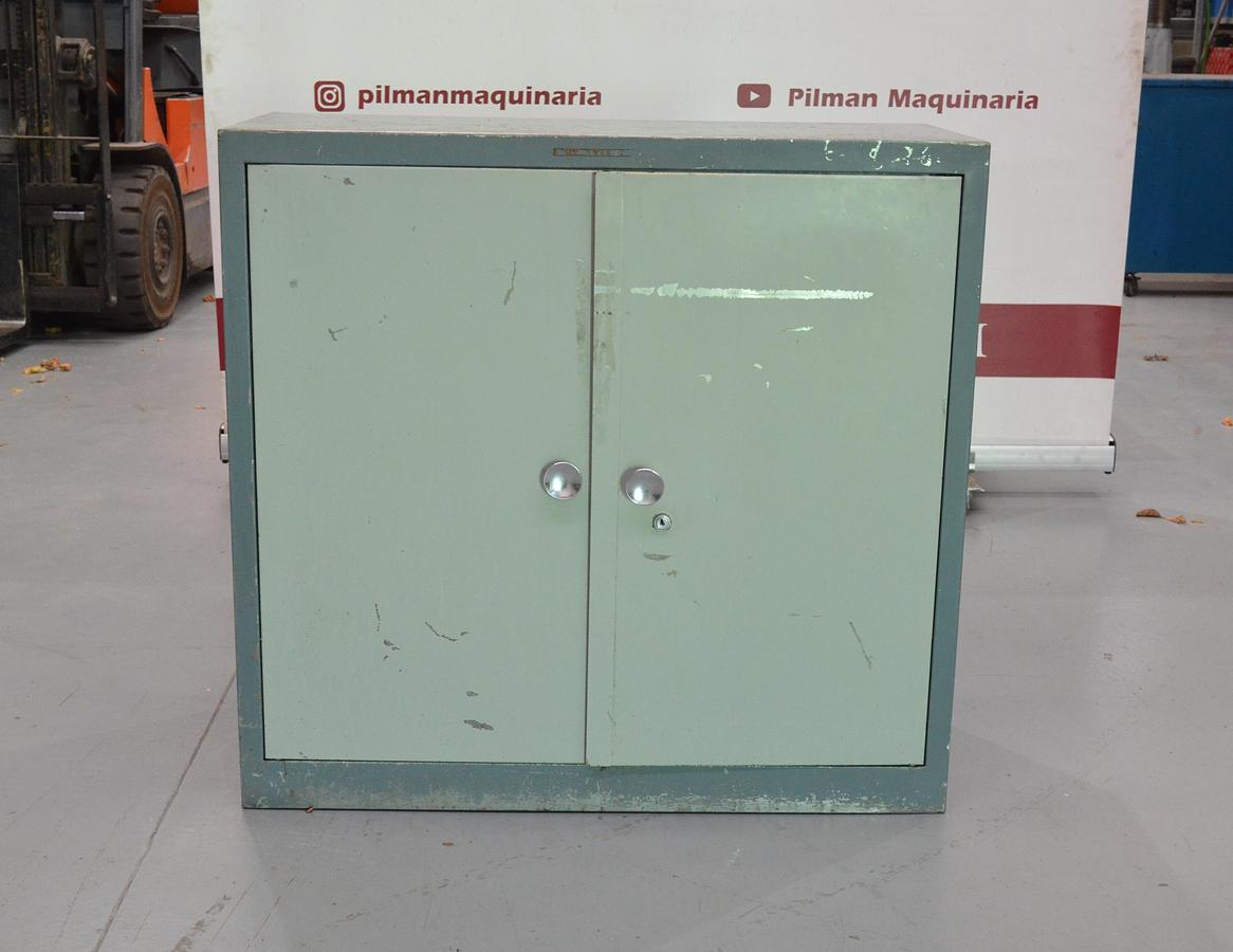 Usado Armario metalico 2 puertas 950x420x900(h)mm
