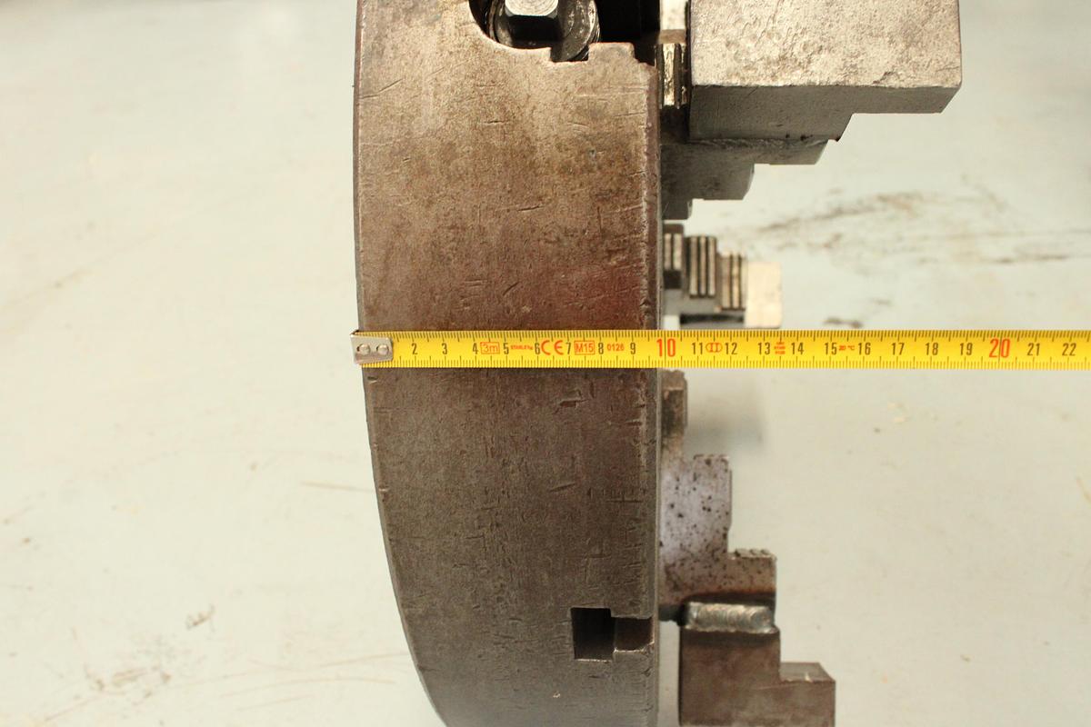 Usado Plato 4 Garras 600 mm