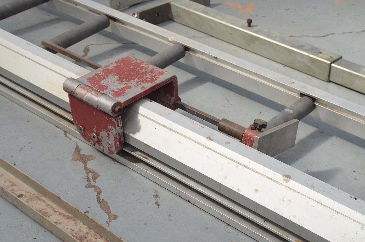 Usado Tope medidor aluminio 4.5m para tronzadoras