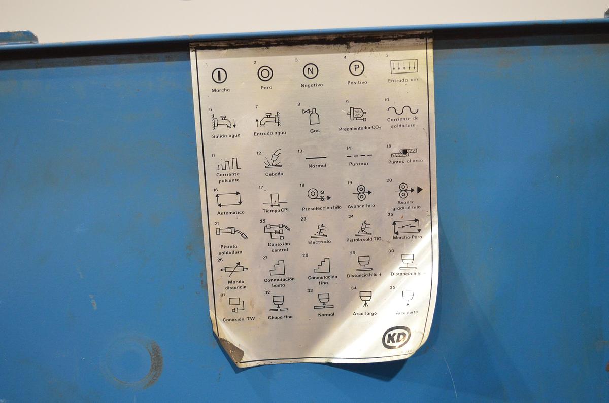 Usado Maquina soldar hilo KD GLC 459