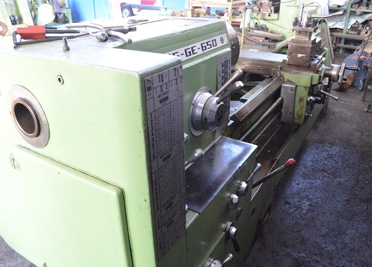 Usado Torno Geminis GE 650 2.000mm e.p
