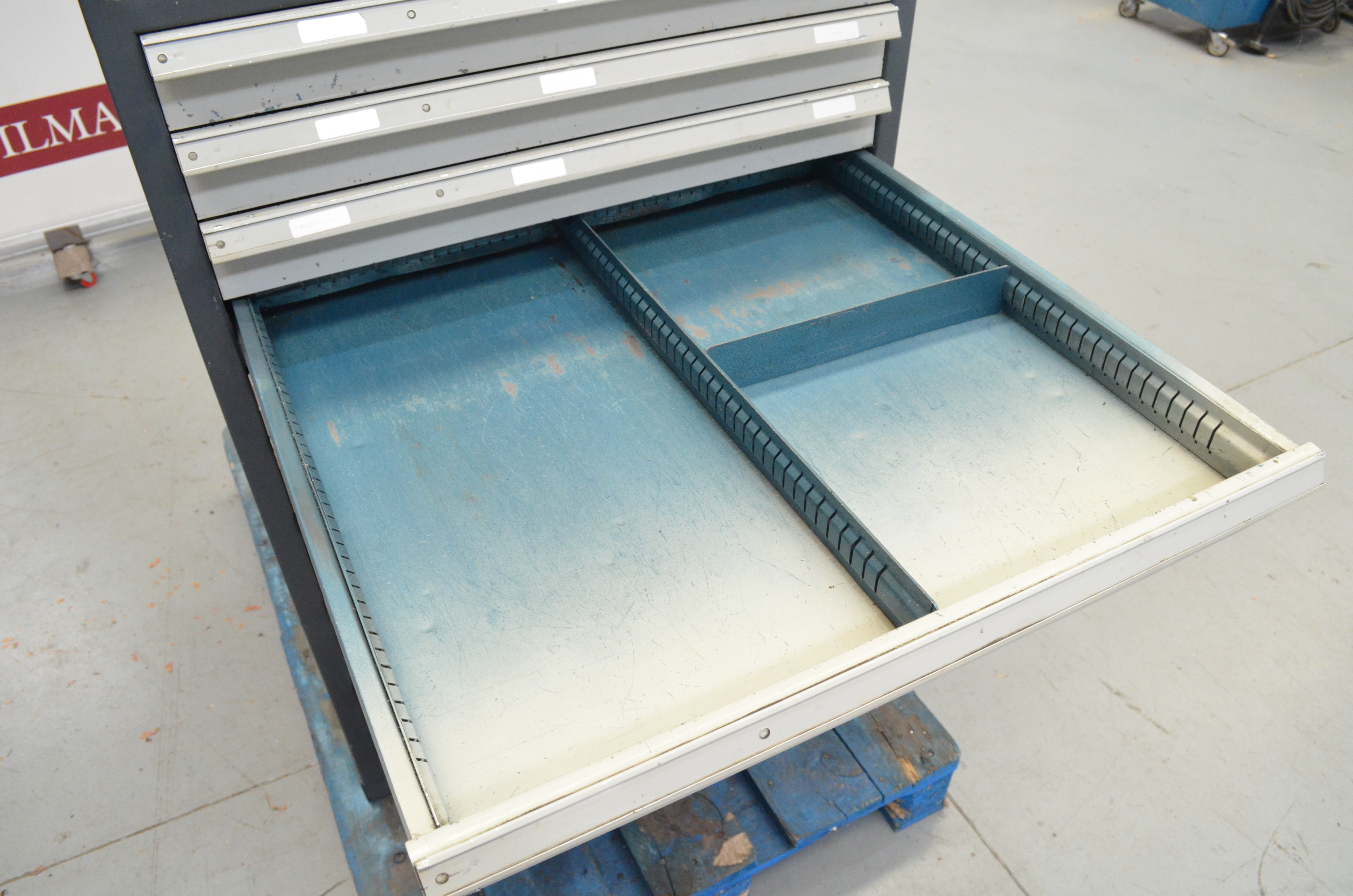 Usado Armario con cajones metalico Heco 710x700x1050(h)mm