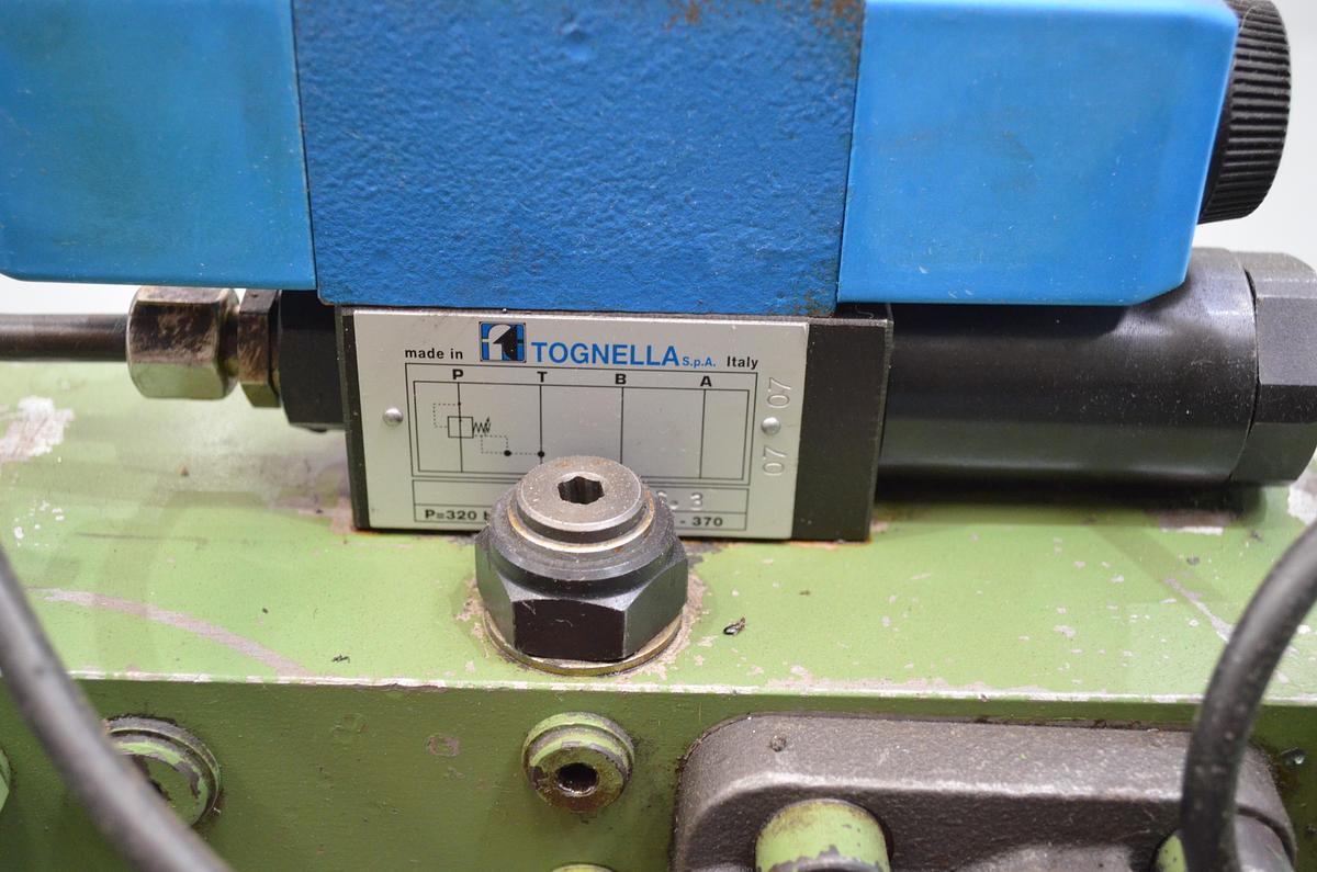 Usado Grupo hidraulico Roquet 100kg-cm2