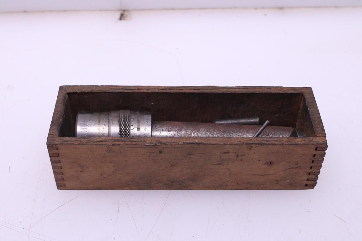 Usado Cabezal Mandrinador KOMET D-100