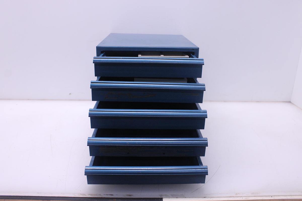 Usado Cajonera Almacenamiento Metalica