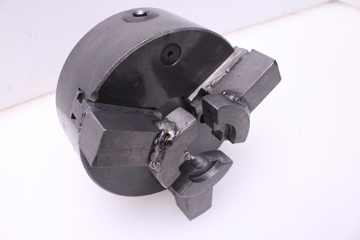 Usado Plato para Torno 3 Garras 190 mm