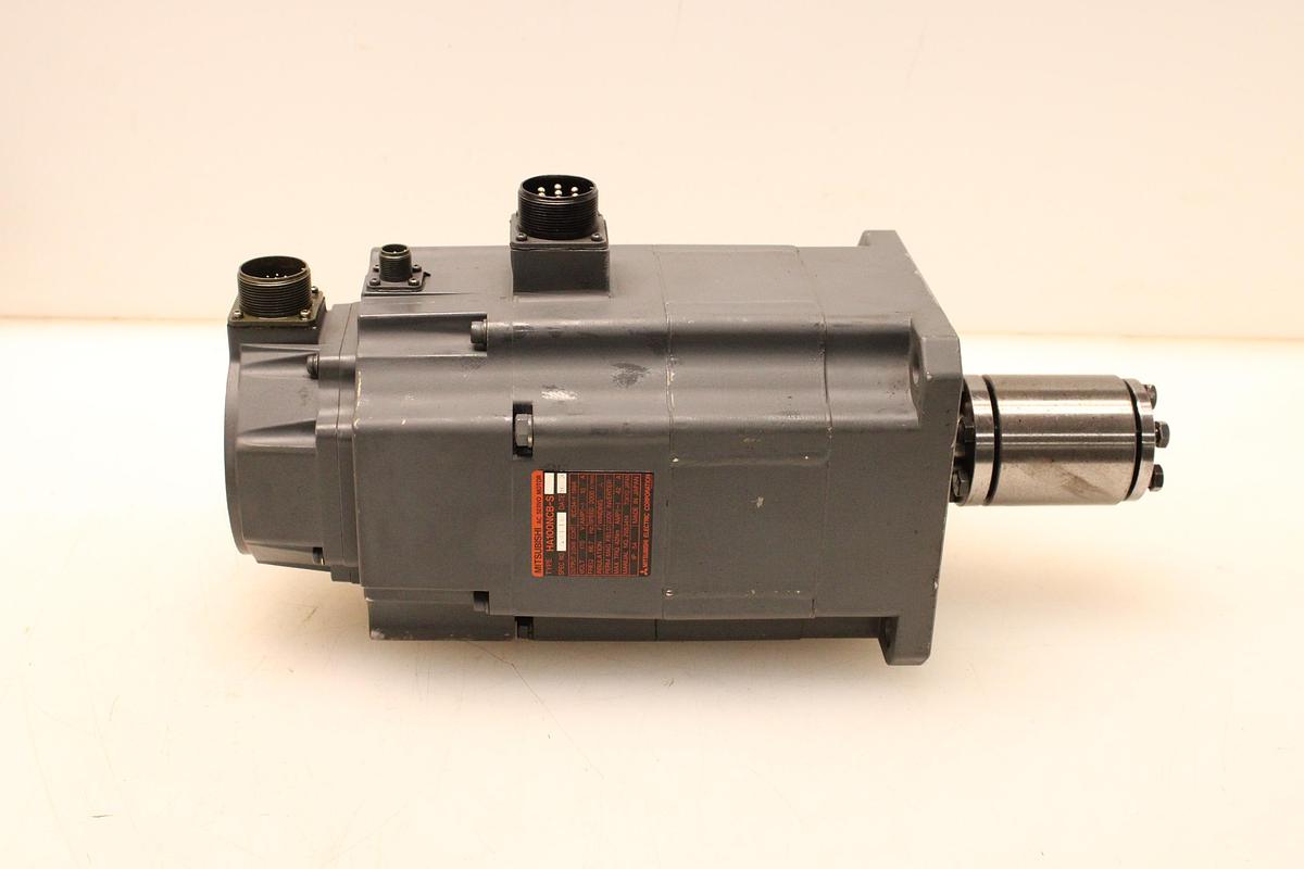 Usado Servomotor MITSUBISHI HA100NCB-S