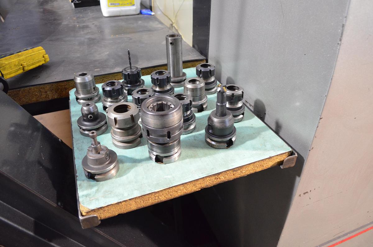 Usado Centro mecanizado Pinnacle Lv126 2008 cnc Fagor 8055i PLUS-M