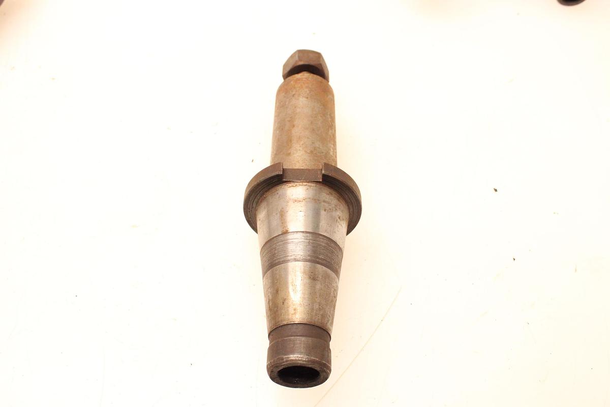 Usado Lote Portafresas y Mandrinos Cono ISO 50 -