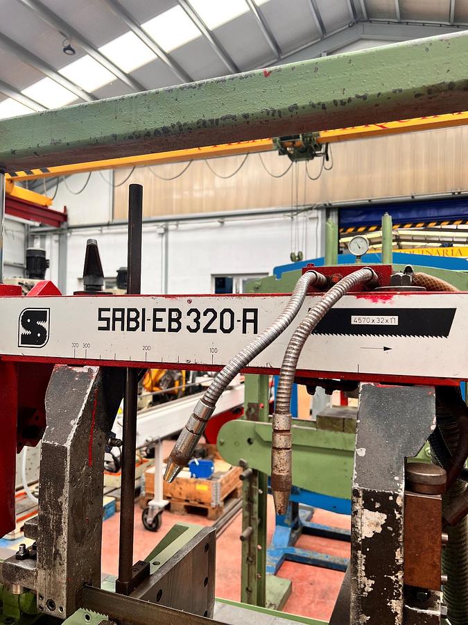 Usado Sierra cinta automatica SABI EB 320A