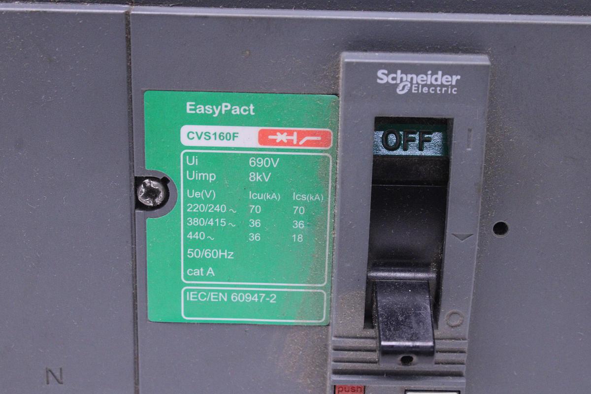 Usado Disyuntor Schneider Electric EasyPact CVS160F