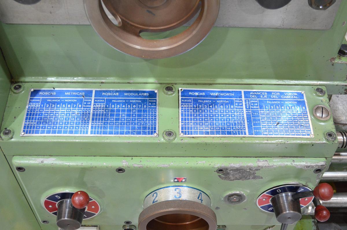 Usado Torno AP E-2 de 2.200mm e.p. con CE