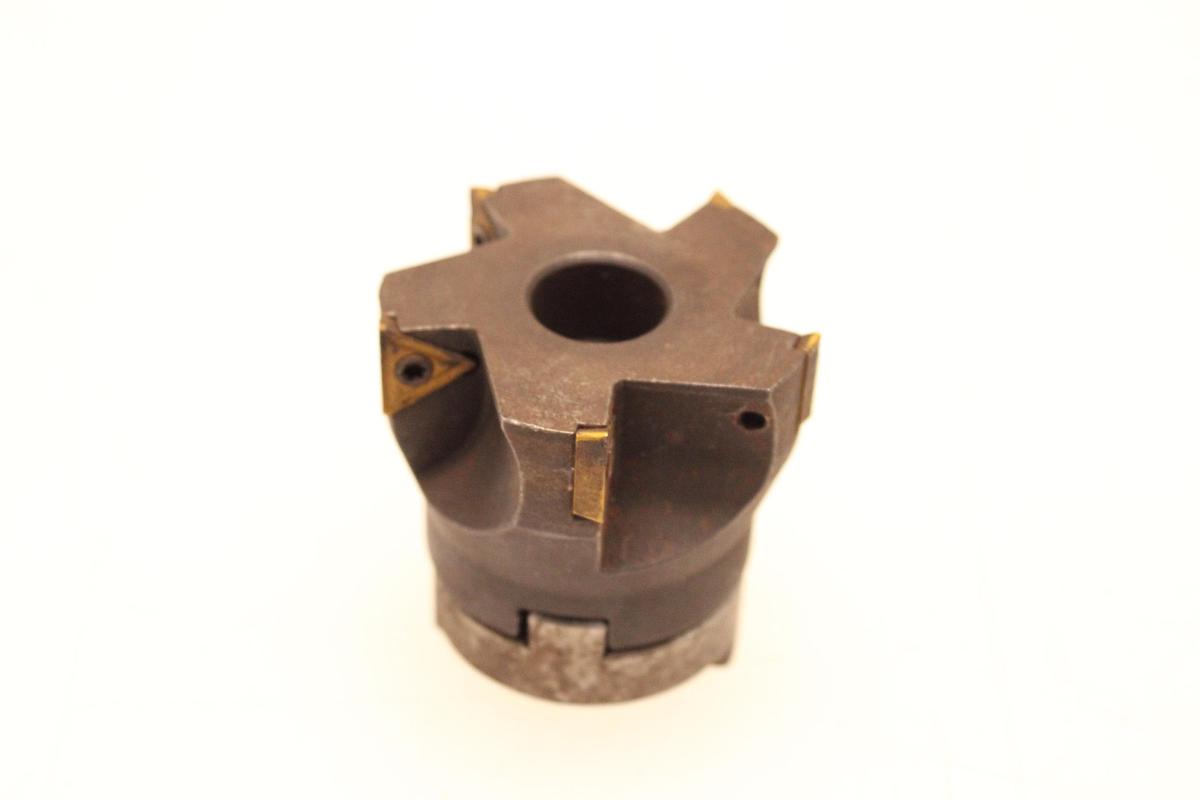 Usado Lote de 2 Fresas con plaquitas intercambiables