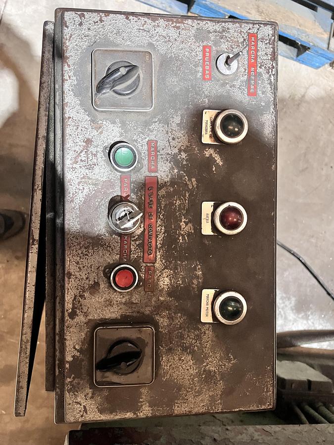 Usado Prensa excentrica ULECIA 150Tn Embrague neumático