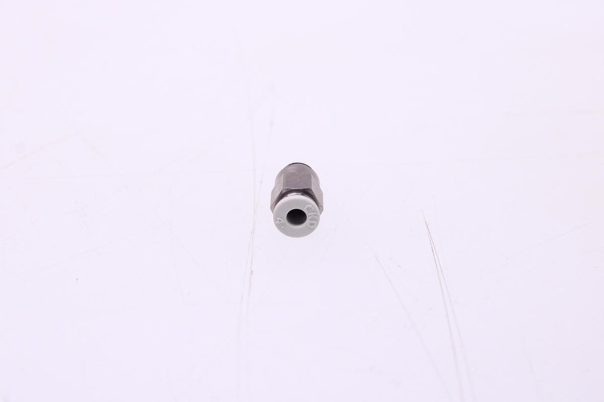 Usado Racores Unión Recta M4 + Rosca M5 - 30 Unidades CKD GWS4-M5