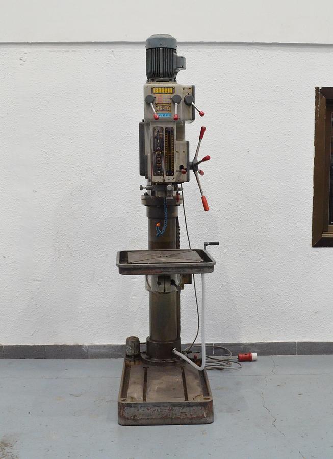 Usado Taladro columna Ibarmia 45-CA 13-015