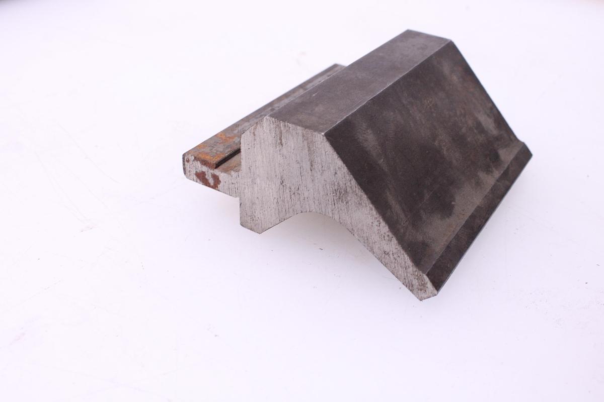 Usado Lote Punzones para Plegadora - 6 Tramos