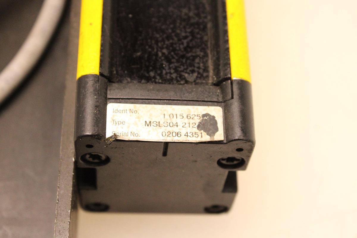 Usado Transmisor de Luz de Seguridad SICK AG MSLS04-21271