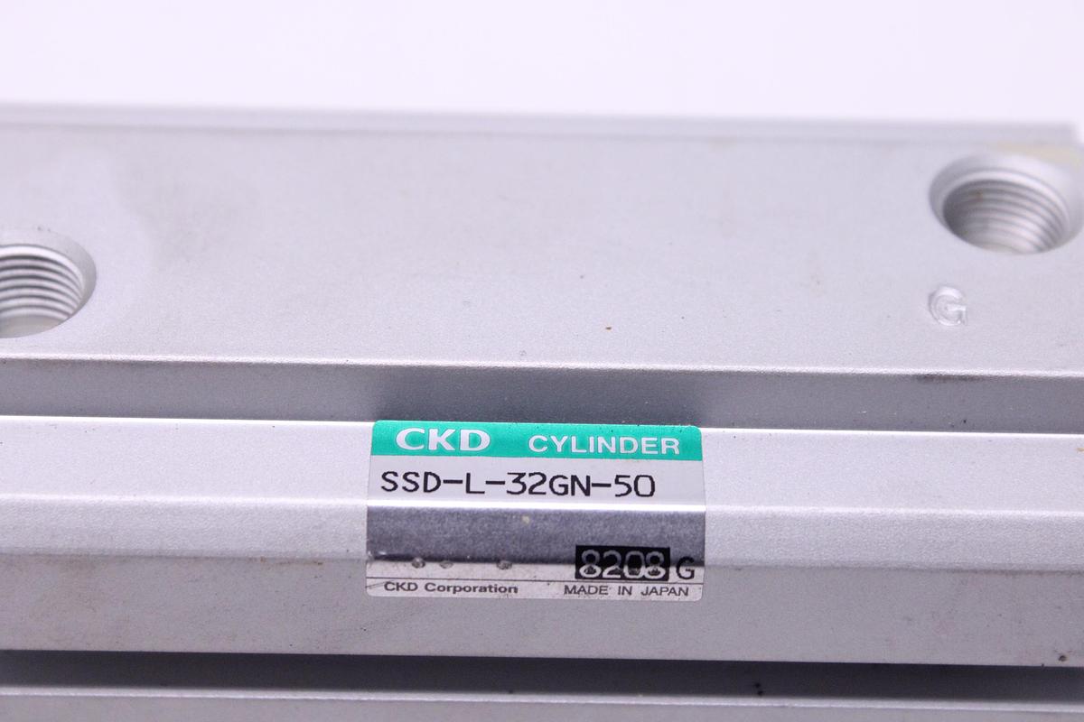 Usado Cilindro Neumatico CKD SSD-L-32GN-50