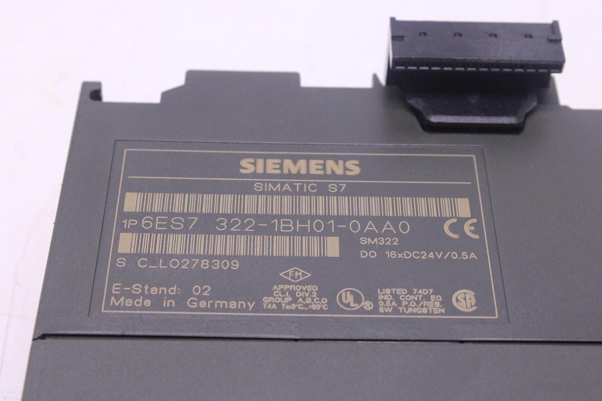 Usado Modulo Salida Digital SM 322 Siemens 6ES7322-1BH01-0AA0