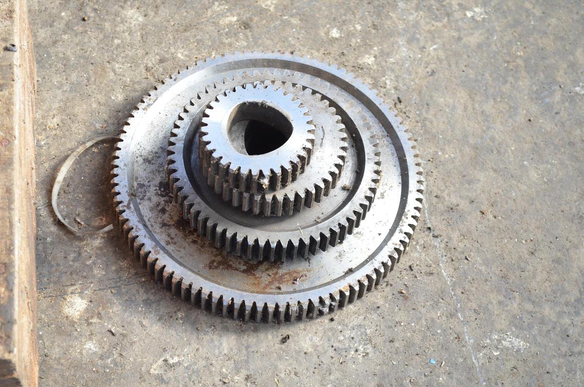 Usado Sarrià - Torno Gurutzpe Super AT 8000-600 - 8m 1200 volteo