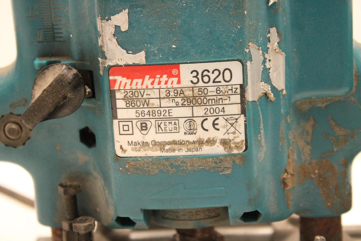 Usado Fresadora MAKITA 3620 Segunda Mano