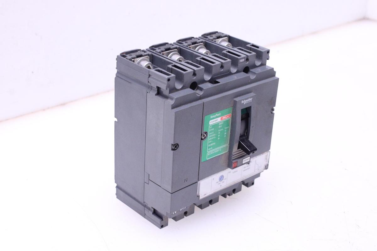 Usado Disyuntor Schneider Electric EasyPact CVS160F