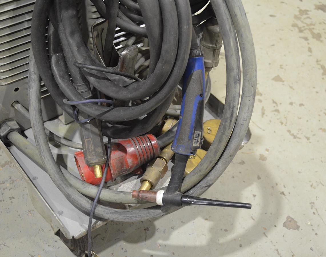 Usado Maquina soldar tig CEA ACDC 260 TIG