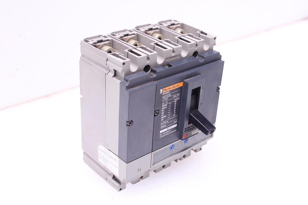 Usado Disyuntor Merlin Gerin Compact NS250N