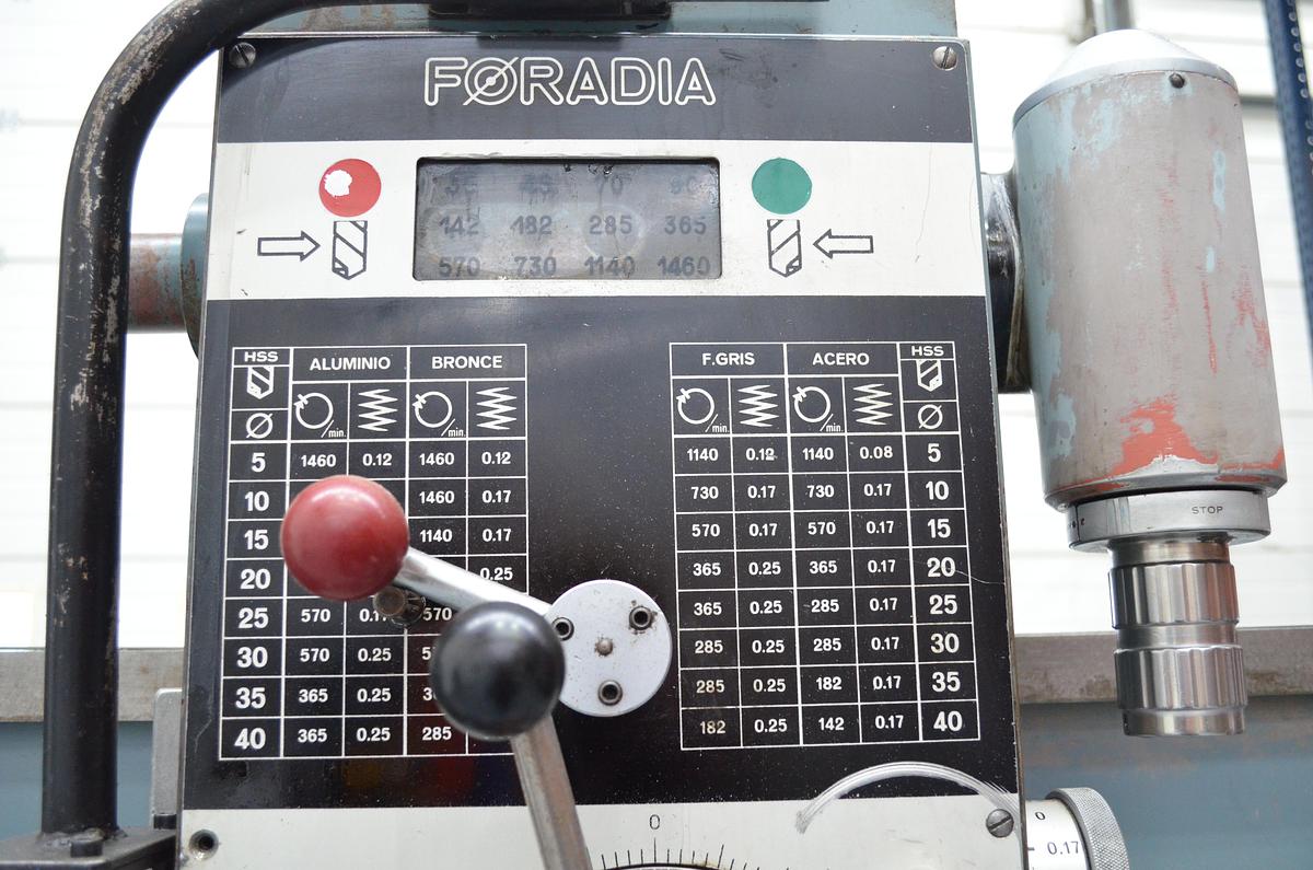 Usado Taladro radial Foradia GH 50-1000