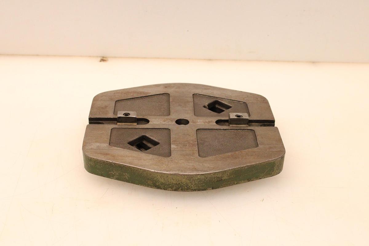 Usado Base Giratoria Para Mordazas Hidraulicas