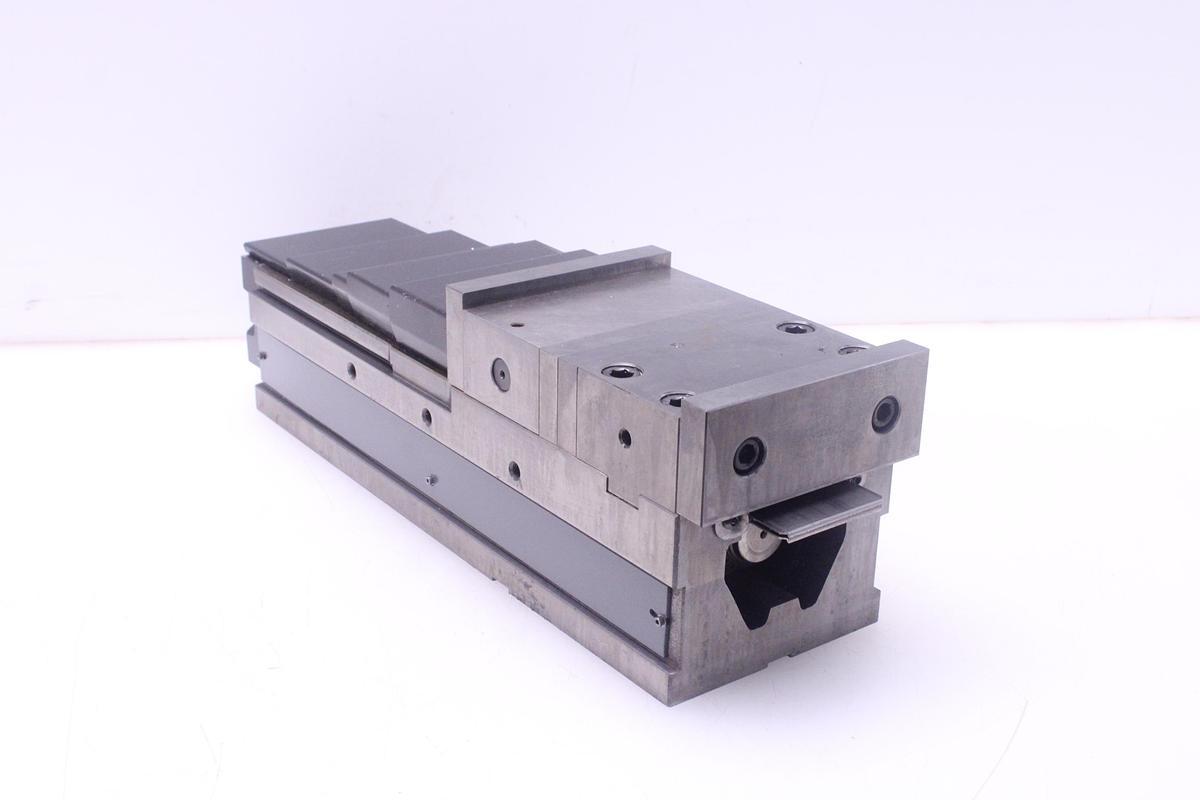 Usado Mordaza Mecánica Autowell ALQ-160G/HV