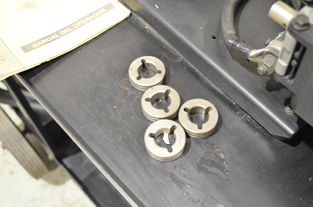 Usado Equipo multifunción pulsado Miller Phoenix 456 CC-CV