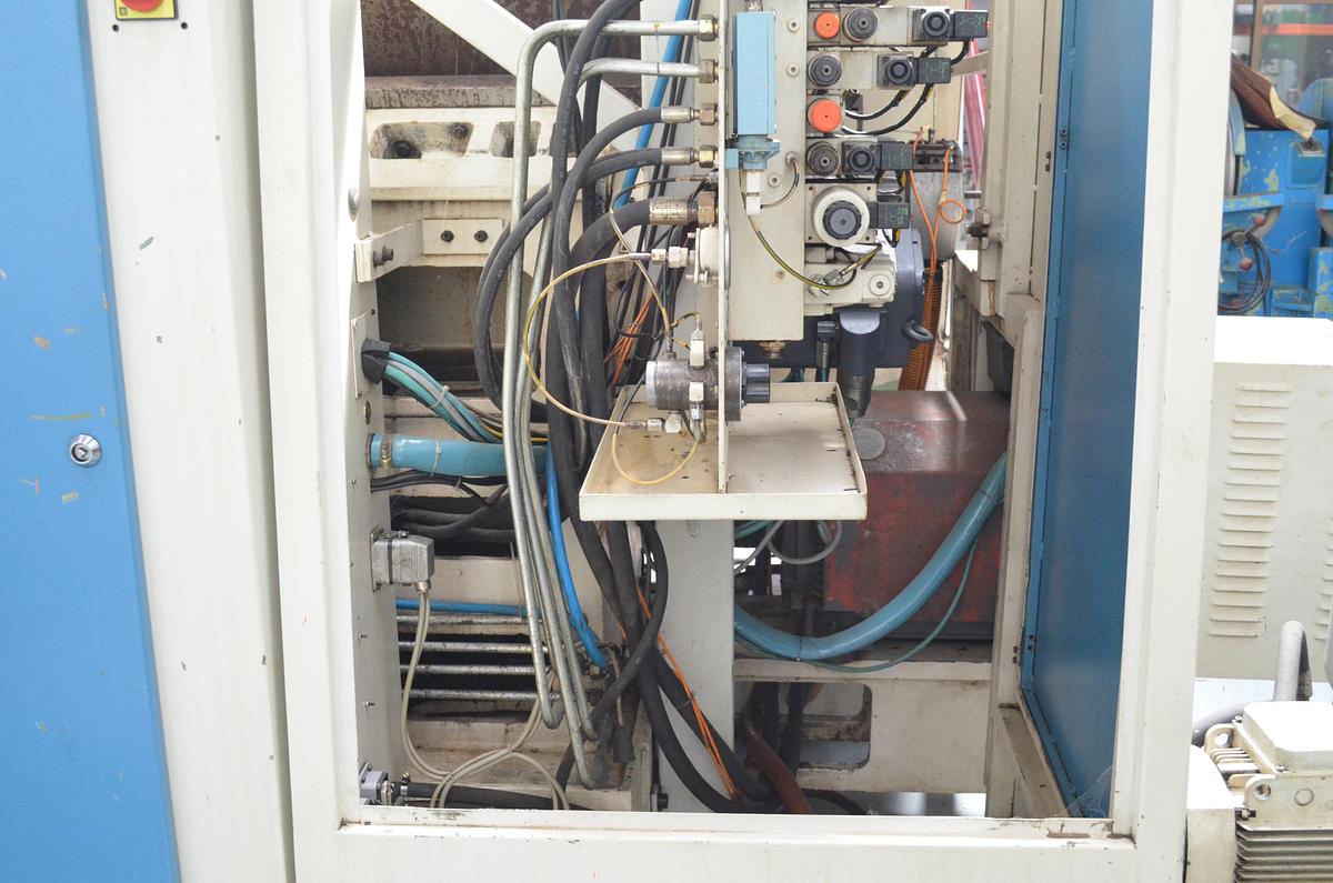Usado Torno cnc Lealde TCN-12 de 3000mm e.p