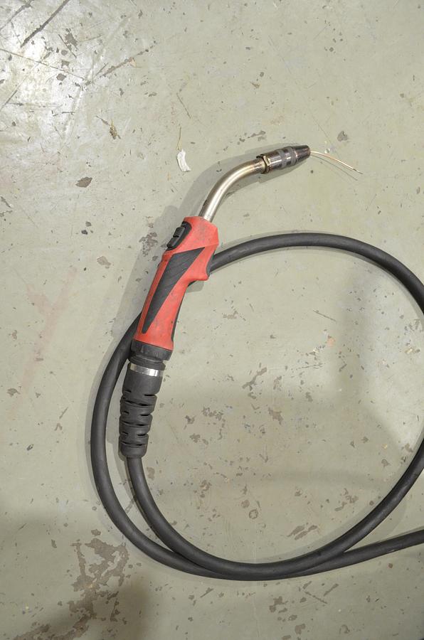 Usado Maquina soldar mig pulsada Fronius TPS 320i con devanadera WF 25i