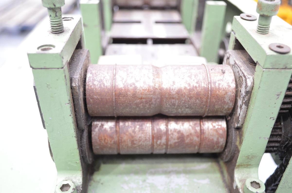 Usado Perfiladora motorizada usada