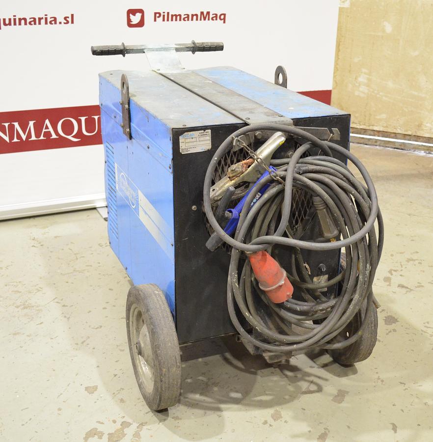 Usado Maquina soldar tig-electrodos CEM DC 31T