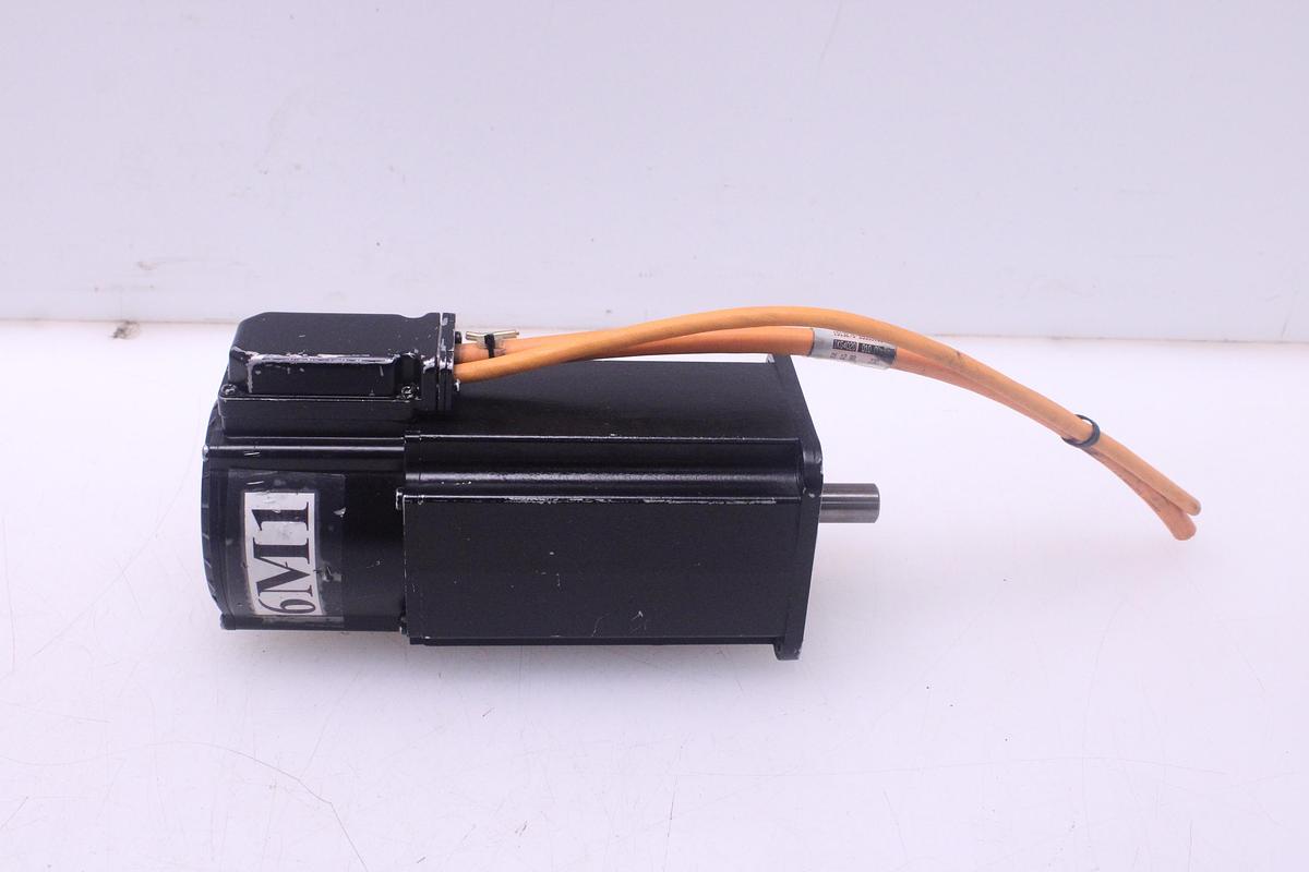 Usado INDRAMAT MKD041B-144-KP1-KN