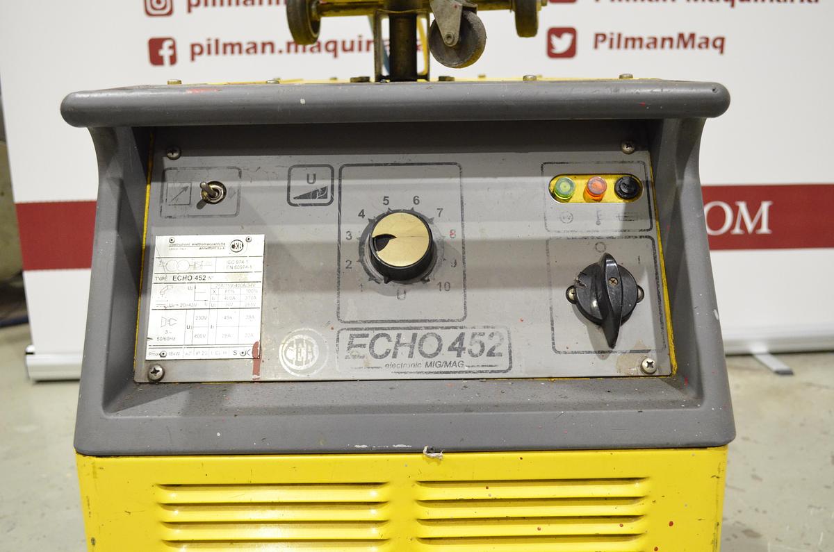 Usado Maquina soldar mig CEA ECHO 452 con devanadera TR 80 - 8m alargadera