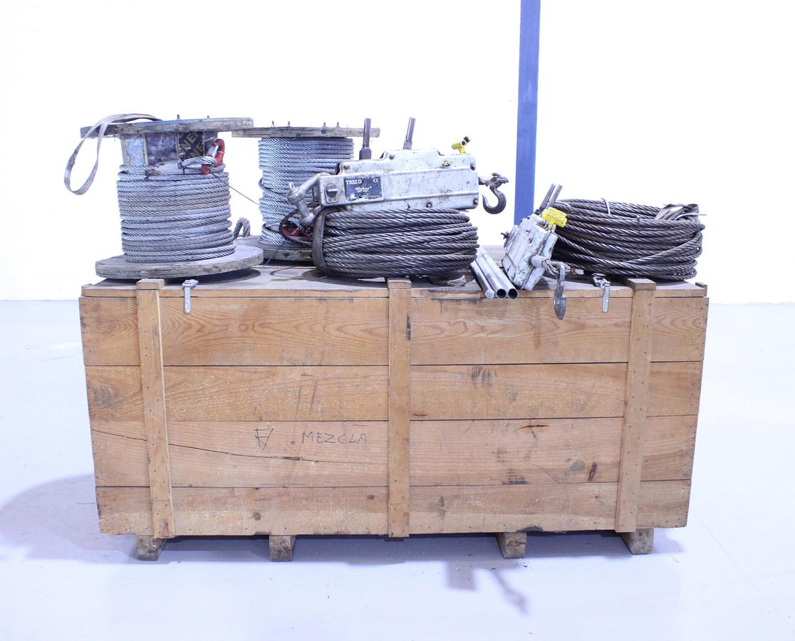 Usado Cabrestante Tractel TIRFOR T532D - 3.200kg - 2 Bob