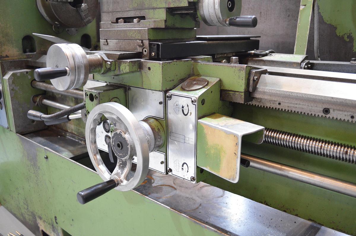 Usado Torno Pinacho S 90-260 1.150mm e.p