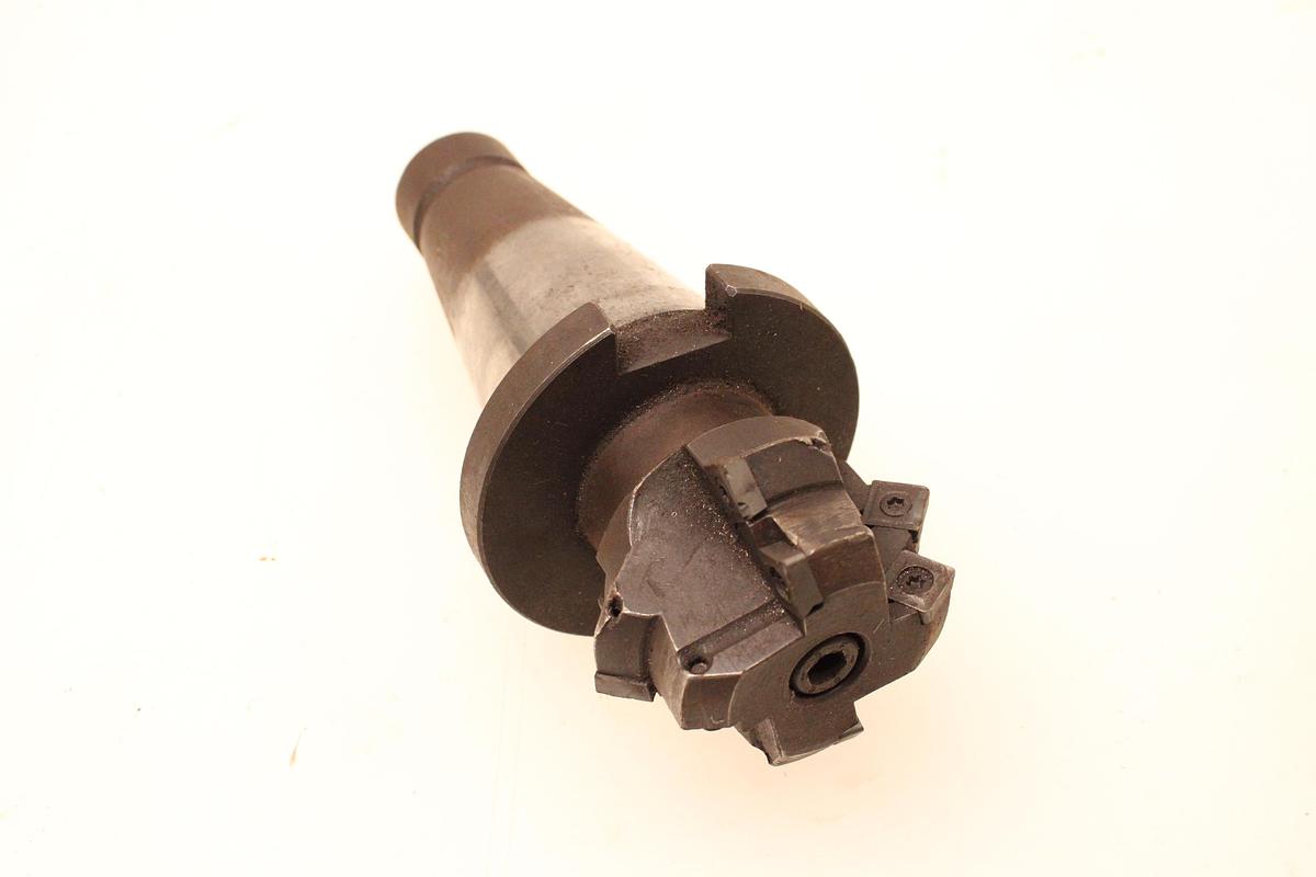 Usado Lote Portafresas y Mandrinos Cono ISO 50 -