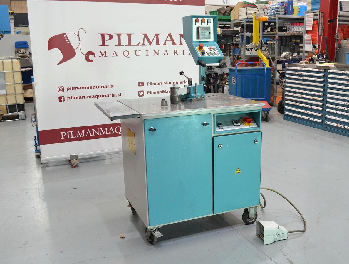 Usado Curvadora varillas forja HEBO CNC SSB3