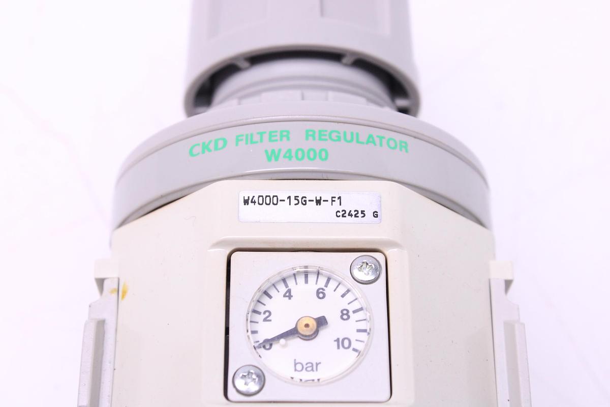 Usado Filtro Regulador Neumatico CKD W4000-15G-W-F1
