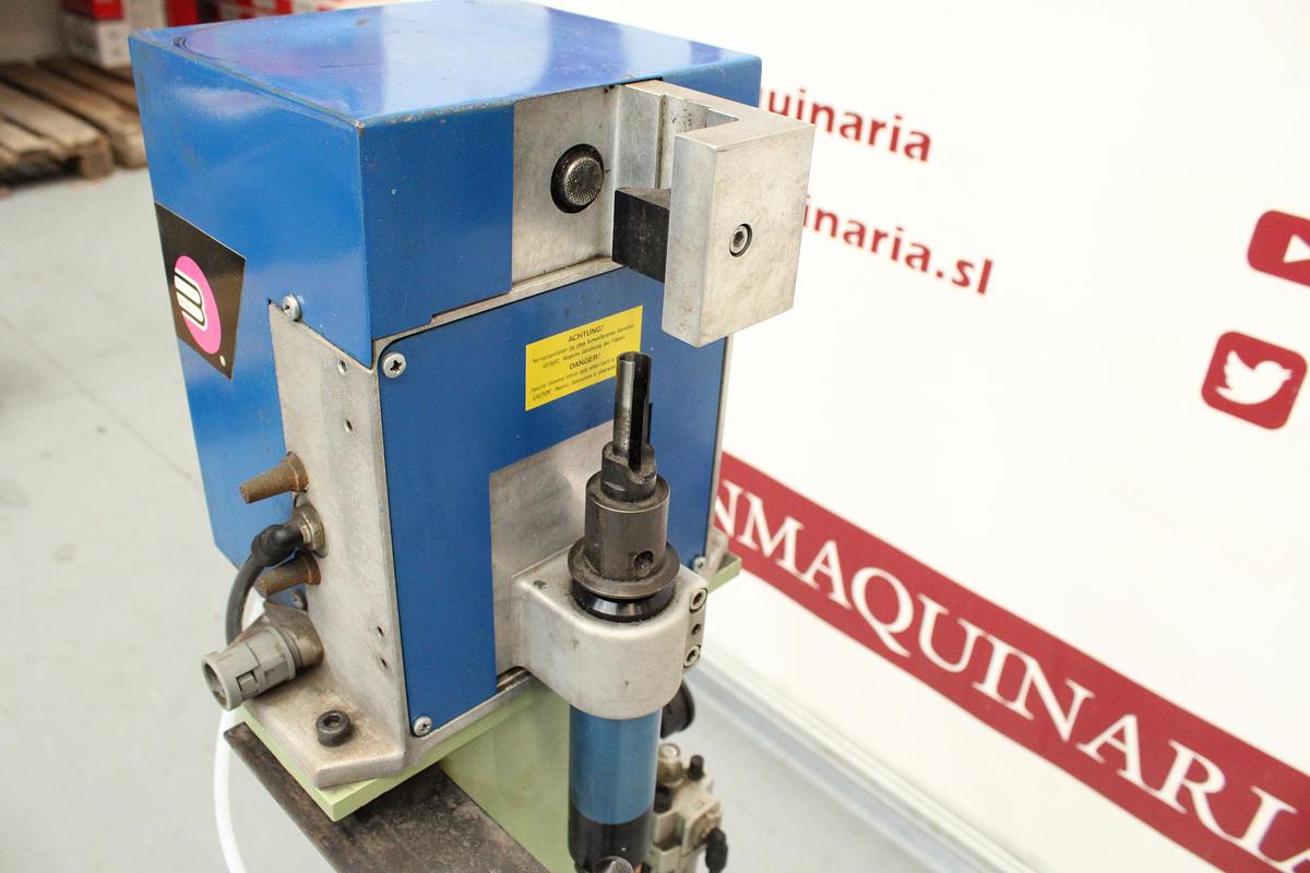 Usado Estación Limpieza Quemadores BINZEL ABICOR 831.0300