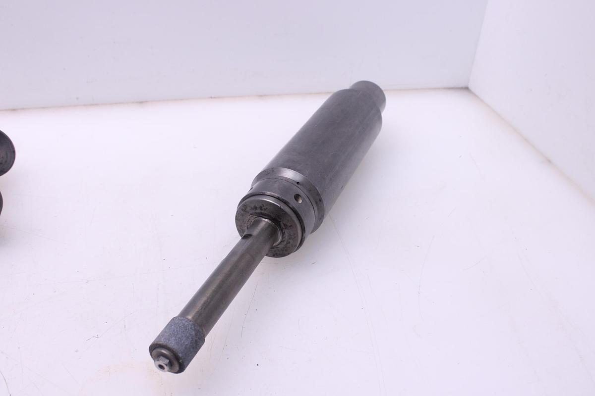 Usado Rectificadora con muelas para torno