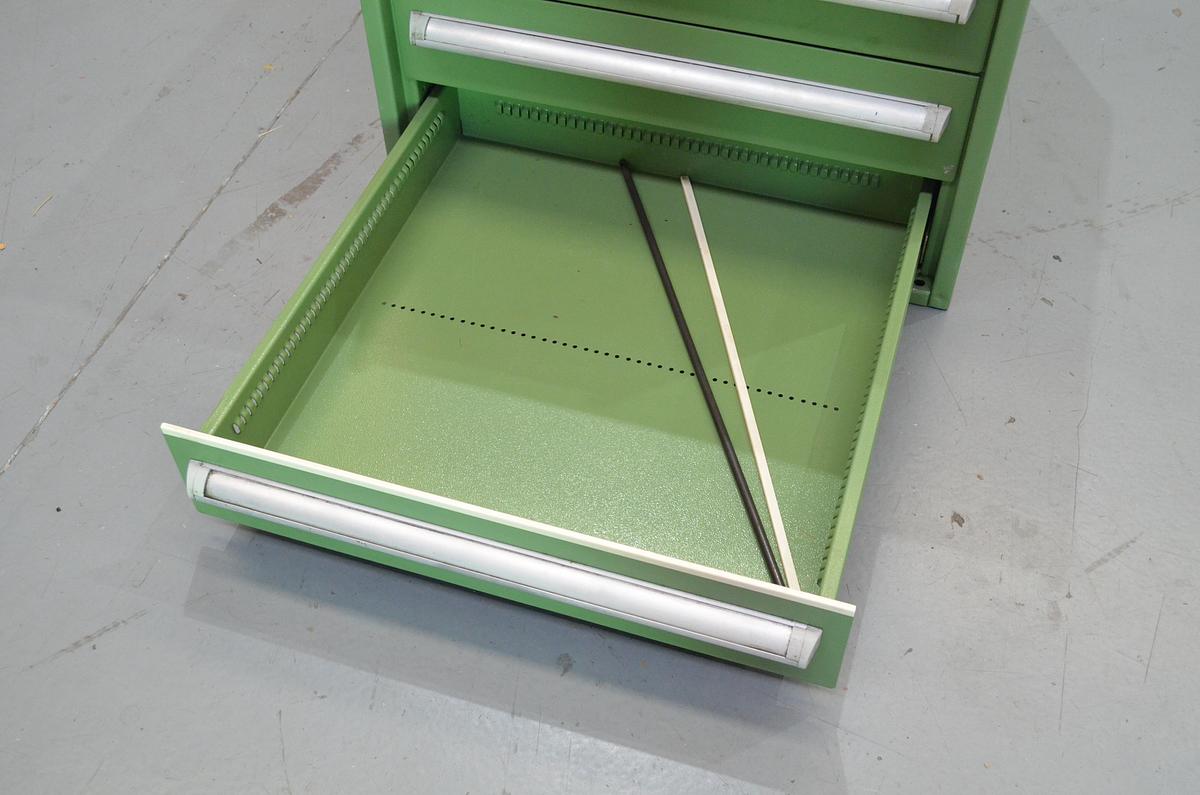 Usado Armario metalico cajones UNCETA 600x640x590(h)mm